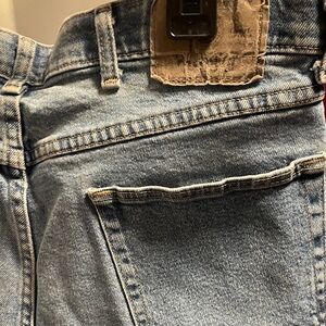 Wrangler Classic Denim Straight Jeans